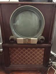 Zenith Round Screen TV